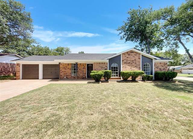 Property at 545 Gristmill Ln, Everman, TX 76140, 3 beds, 2 baths