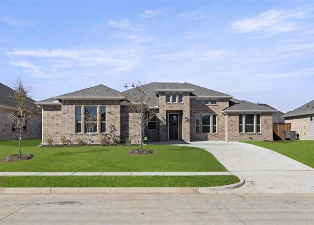 Property at 912 Guava Ct, Forney, TX 75126, 3 beds, 2.5 baths