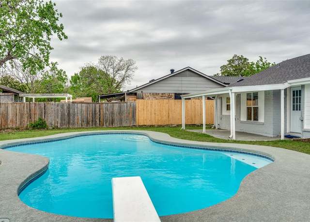 Property at 2828 Elk Grove Rd, Carrollton, TX 75007, 4 beds, 2 baths
