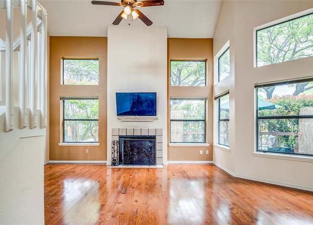 Property at 422 Santa Fe Trl #12, Irving, TX 75063, 2 beds, 2.5 baths