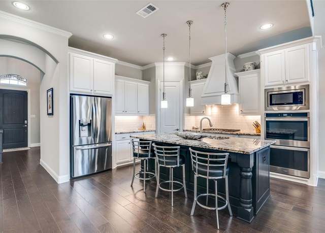 Property at 4912 Durham Dr, Plano, TX 75093, 4 beds, 3 baths