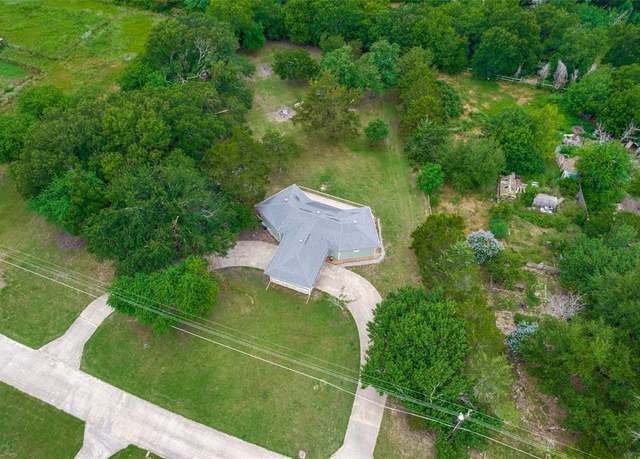 Property at 1410 Traildust Dr, Lowry Crossing, TX 75069, 2 beds, 2 baths