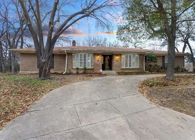 Property at 2609 Nantucket Dr, Sherman, TX 75092, 4 beds, 3.5 baths