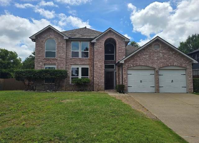 Property at 7924 Ember Oaks Dr, North Richland Hills, TX 76182, 4 beds, 2.5 baths