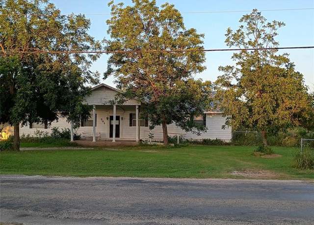 Property at 301 Withers Rd, Mineral Wells, TX 76067, 3 beds, 1.5 baths