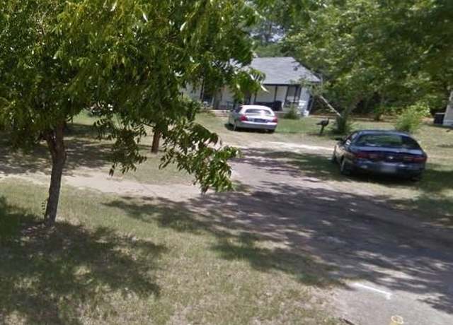 Property at 209 W Havana, Malakoff, TX 75148, 4 beds, 2 baths
