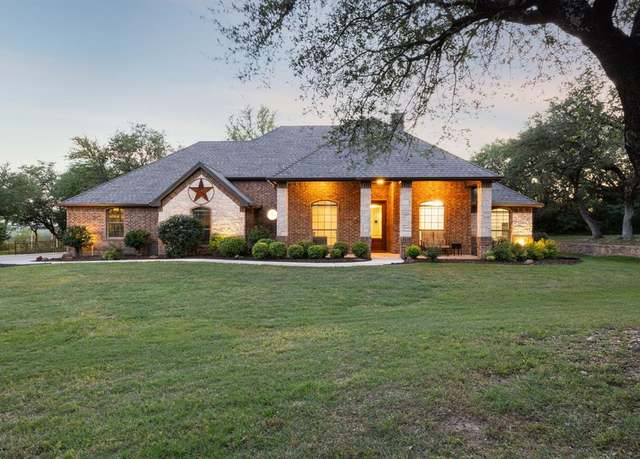 Property at 4401 Billings Rd, Fort Worth, TX 76108, 4 beds, 2.5 baths