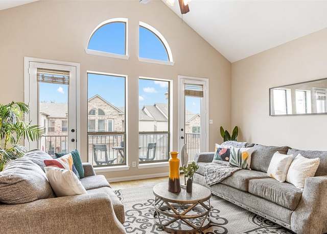 Property at 4217 Swan Forest Dr Unit D, Carrollton, TX 75010, 2 beds, 2.5 baths