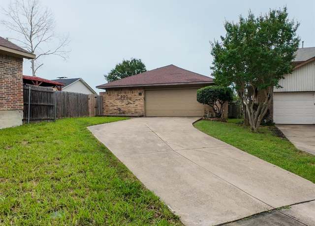 Property at 820 Via Madonna, Mesquite, TX 75150, 2 beds, 2 baths