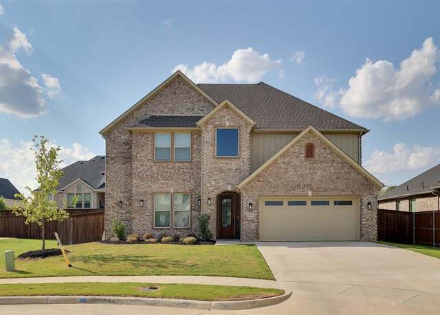 Property at 1804 Eastwood Ct, Mansfield, TX 76063, 5 beds, 3.5 baths