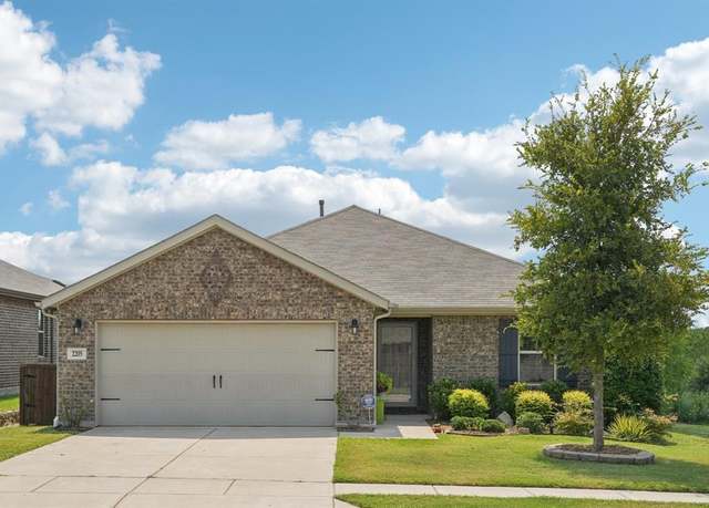 Property at 2205 Bellewood Ct, Crandall, TX 75114, 4 beds, 2 baths