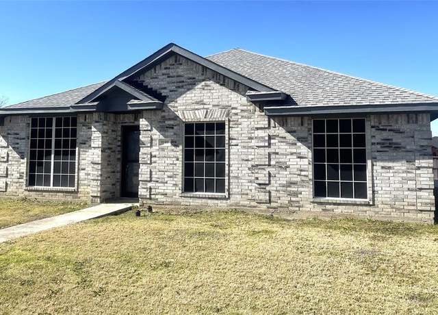 Property at 1109 Mockingbird Ln, Desoto, TX 75115, 3 beds, 2 baths