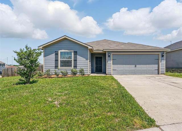Property at 14203 Riata Ln, Dallas, TX 75253, 4 beds, 2 baths