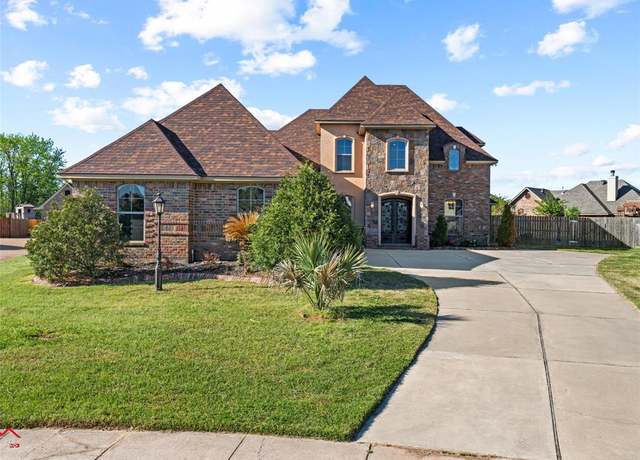 Property at 227 Piccadilly Cir, Bossier City, LA 71111, 6 beds, 4 baths