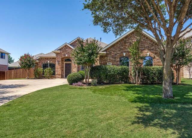 Property at 3541 Summerfield Dr, Plano, TX 75074, 3 beds, 2 baths