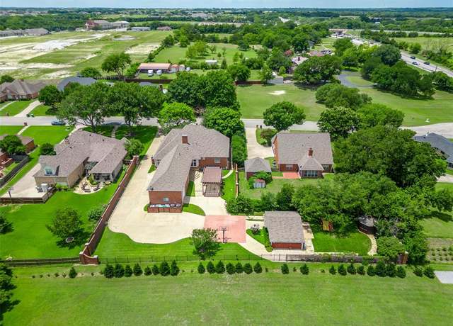 Property at 207 Baker Park Dr, Sherman, TX 75092, 4 beds, 5 baths