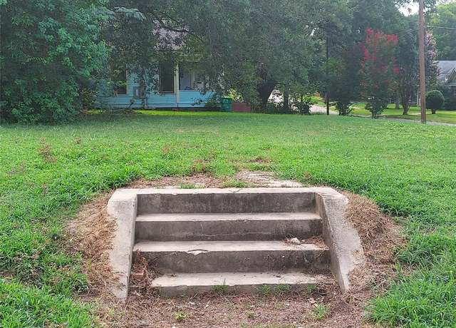 Property at 2029 Highland, Shreveport, LA 71104