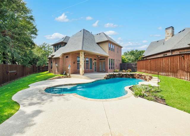 Property at 609 Knott Ct, Euless, TX 76039, 4 beds, 3.5 baths