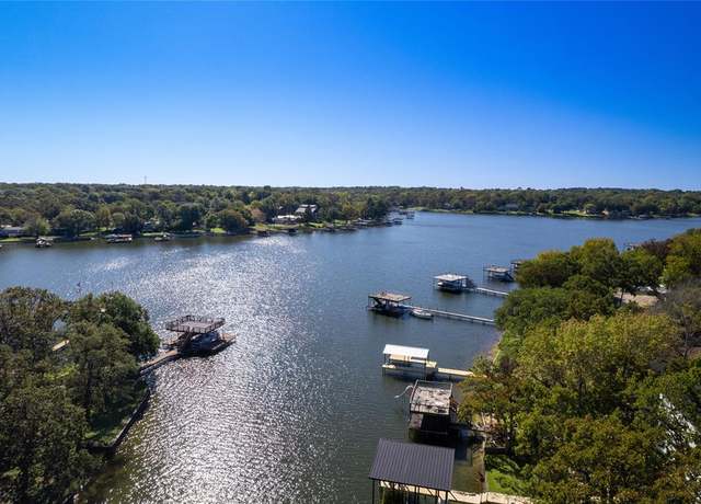 Property at 195 Lake Creek Dr, Mabank, TX 75156