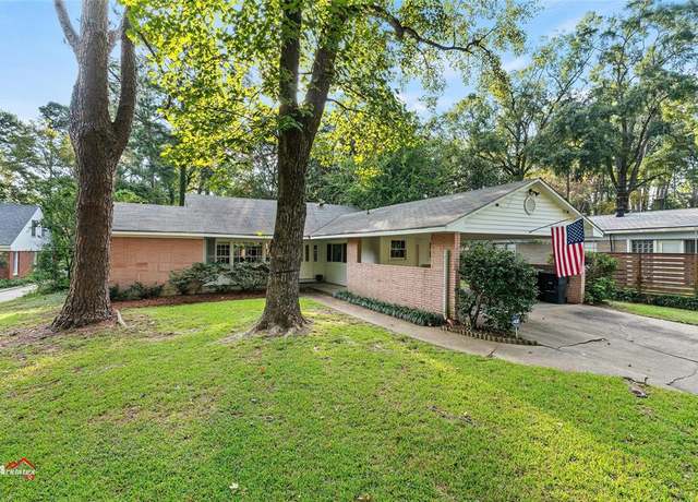 Property at 6237 Dillingham Ave, Shreveport, LA 71106, 3 beds, 2 baths