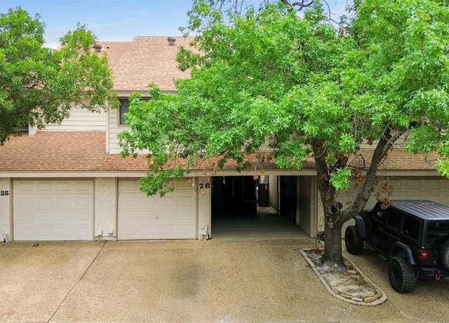 Property at 26 Oakbrook Dr, Lewisville, TX 75057, 4 beds, 2.5 baths