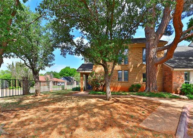 Property at 55 Fairway Oaks Blvd, Abilene, TX 79606, 3 beds, 3 baths