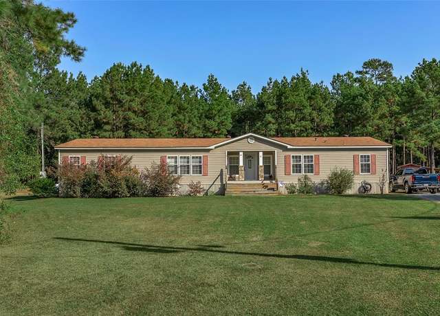 Property at 333 Merrill Ln, Benton, LA 71006, 4 beds, 2 baths