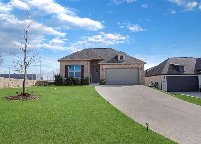 Property at 3932 Fairmount Ct, Sachse, TX 75048, 4 beds, 3 baths