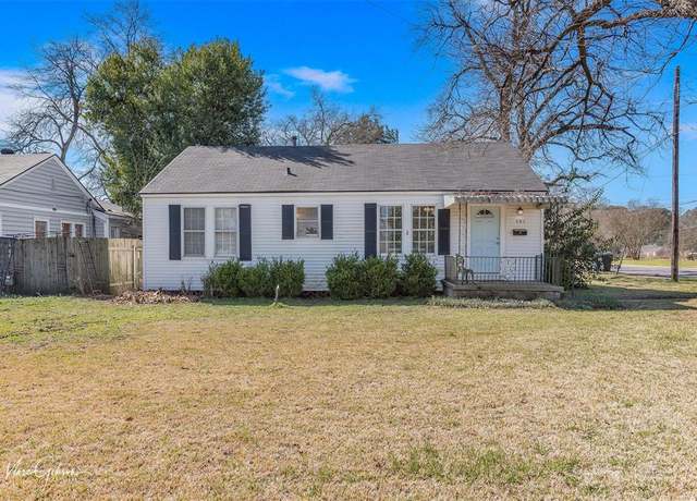Property at 495 Ockley, Shreveport, LA 71105, 3 beds, 2 baths