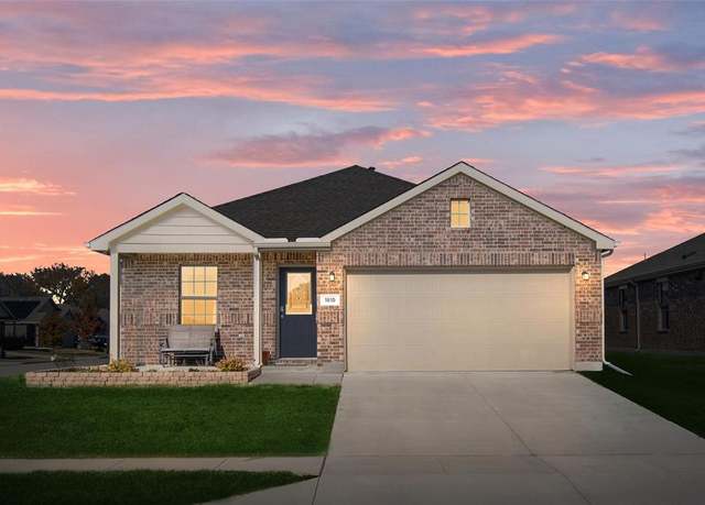 Property at 1810 Avery Pointe Dr, Anna, TX 75409, 4 beds, 2 baths