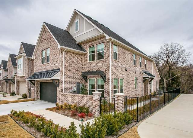 Property at 100 Claire Dr, Trophy Club, TX 76262, 3 beds, 2.5 baths