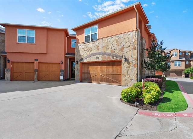 Property at 2685 Venice Dr #5, Grand Prairie, TX 75054, 4 beds, 3.5 baths