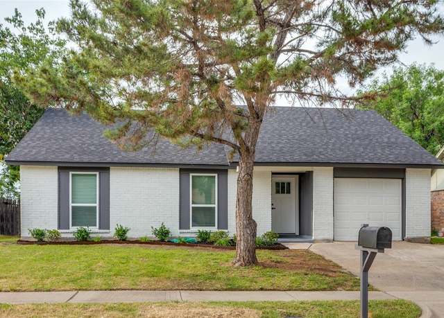 Property at 2417 Rock Haven St, Arlington, TX 76018, 4 beds, 2 baths