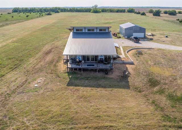 Property at 3020 Fm 1777, Royse City, TX 75189, 3 beds, 2 baths