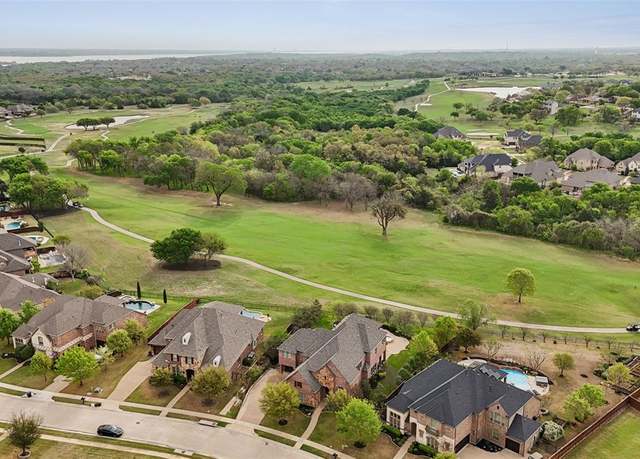 Property at 2202 Abby Ln, Trophy Club, TX 76262, 5 beds, 4.5 baths