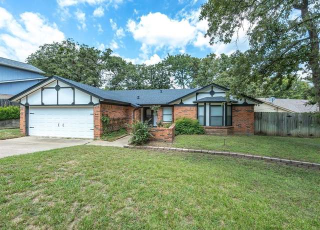 Property at 4505 Deer Lodge Ct, Arlington, TX 76017, 3 beds, 2 baths