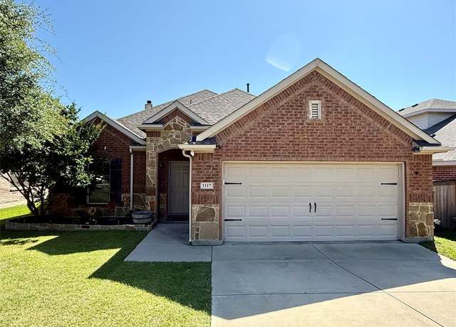 Property at 1117 Prairie Heights Dr, Fort Worth, TX 76108, 4 beds, 2 baths