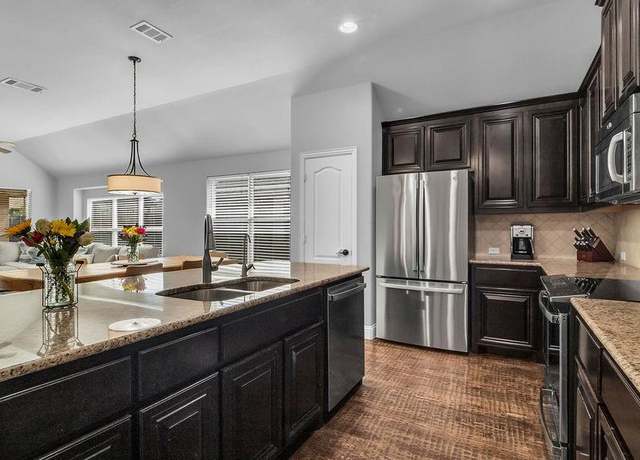 Property at 3513 Holly Rd, Melissa, TX 75454, 4 beds, 2 baths