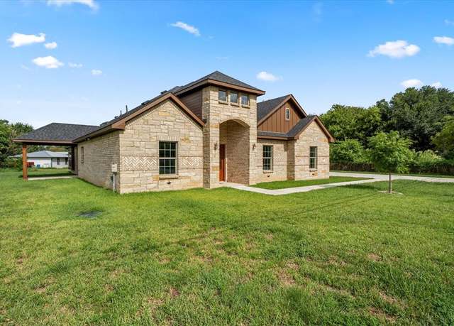 Property at 639 Legendary Ln, Gun Barrel City, TX 75156, 5 beds, 3.5 baths