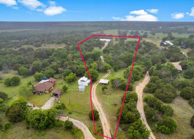 Property at 830 Louis Scherer Rd, Weatherford, TX 76088, 2 beds, 2 baths