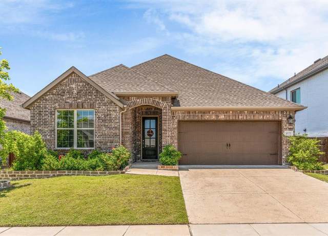 Property at 4121 Silver Spur Ct, Aubrey, TX 76227, 3 beds, 2 baths