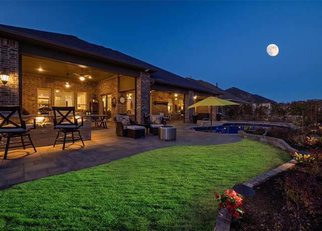 Property at 11409 Iron Bark Dr, Denton, TX 76207, 3 beds, 2.5 baths