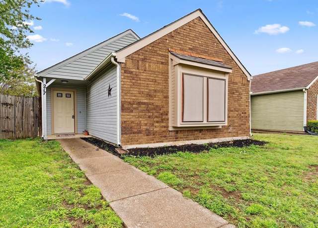 Property at 217 Teakwood Ln, Lewisville, TX 75067, 2 beds, 2 baths