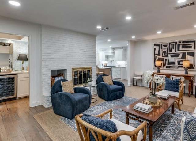 Property at 4424 Riveridge Dr, Fort Worth, TX 76109, 4 beds, 4 baths