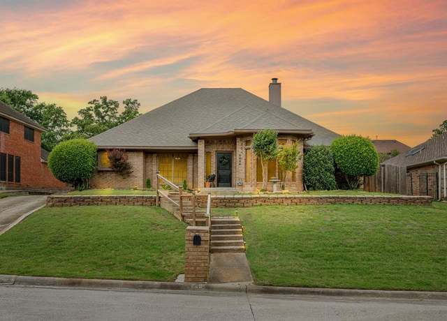 Property at 3229 David Dr, Hurst, TX 76054, 3 beds, 2.5 baths