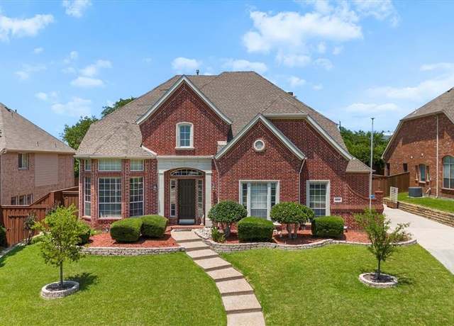 Property at 2609 Green Oak Dr, Carrollton, TX 75010, 5 beds, 4 baths