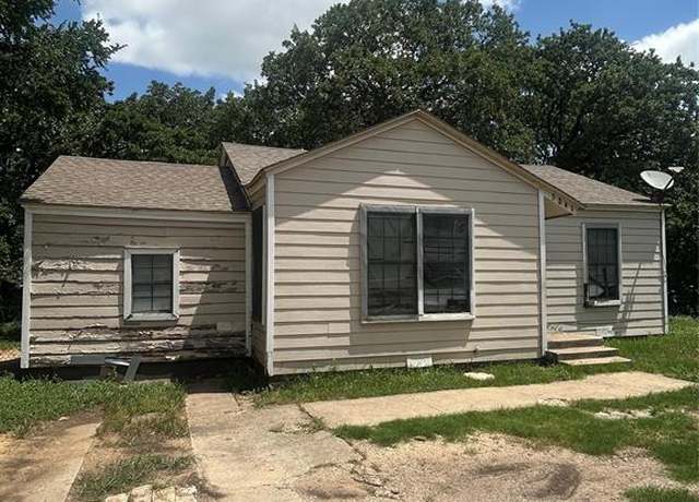 Property at 3841 Avenue M, Fort Worth, TX 76105, 3 beds, 1 bath