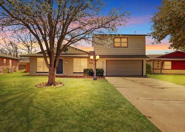 Property at 2740 Rosewood Dr, Mesquite, TX 75150, 4 beds, 2.5 baths