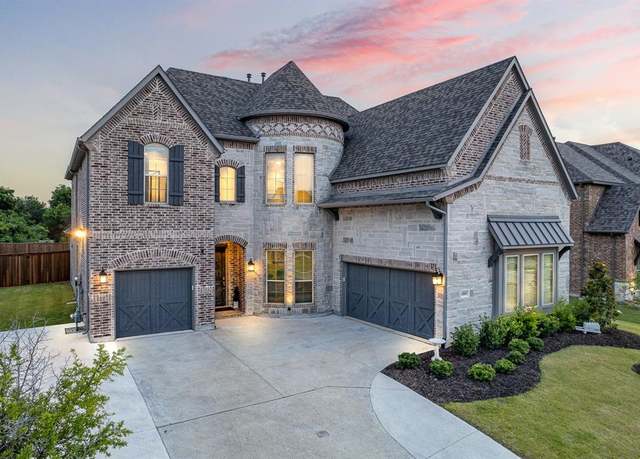 Property at 1005 Foxhall Dr, Rockwall, TX 75087, 5 beds, 4.5 baths