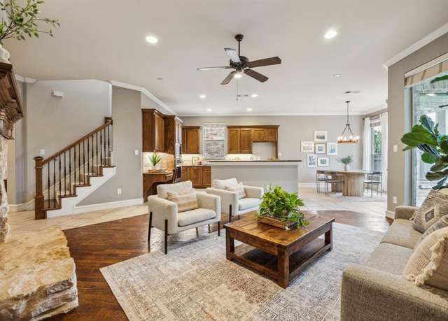 Property at 1721 Quarry Ln, Mckinney, TX 75072, 3 beds, 2.5 baths